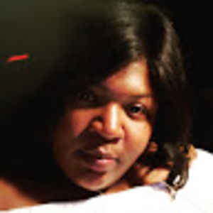 Meet your Posher, Ebony